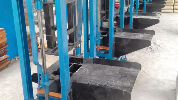 WA 0838.3060.0218 I Jual mesin paving block Mojokerto