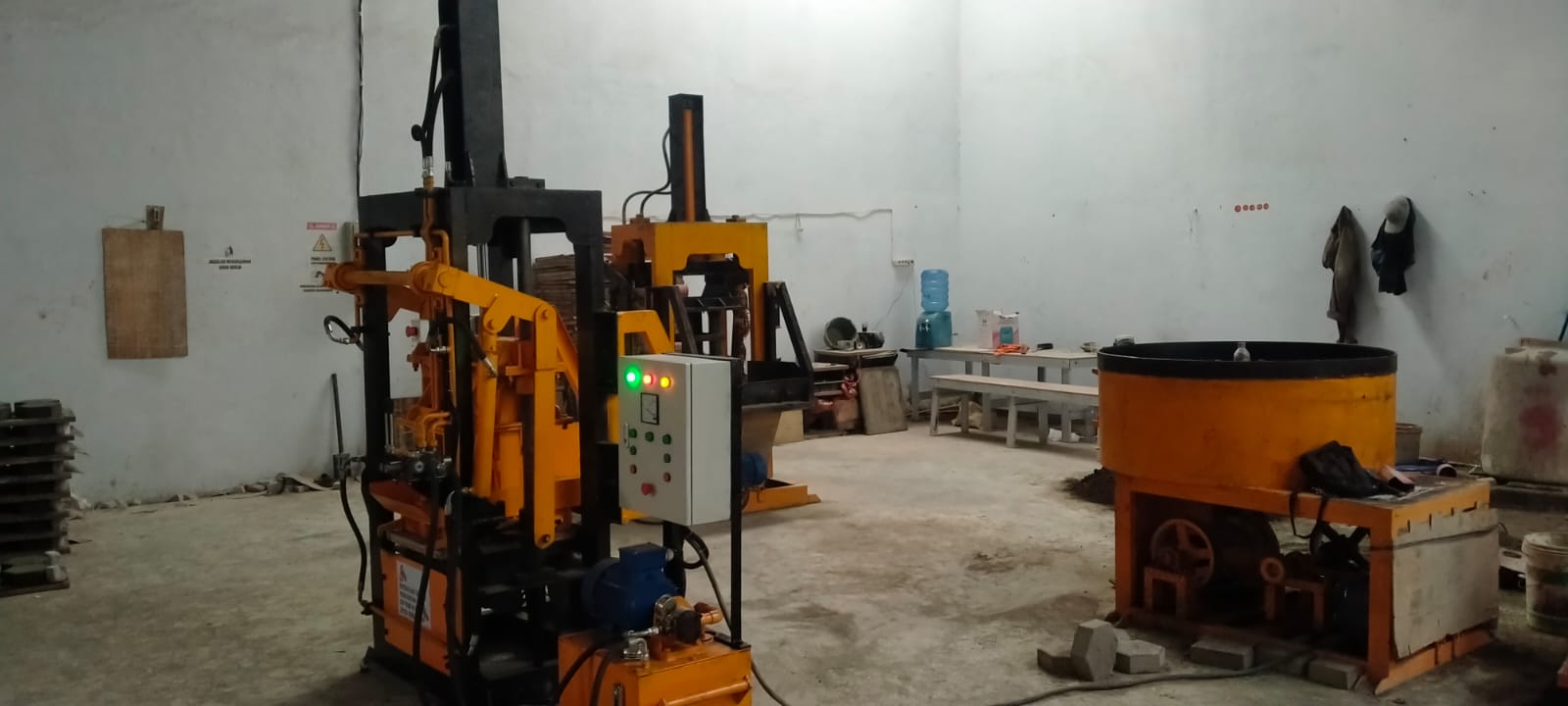 jual-mesin-pemecah-batu.4.jpeg